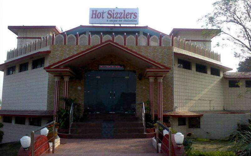 Hotel Hot Sizzlers, Kurukshetra 1